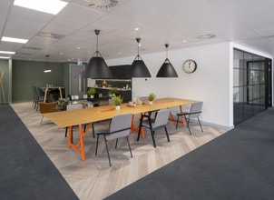 2 Redheughs Rigg, Edinburgh to rent Interior Photo- Image 2 of 8