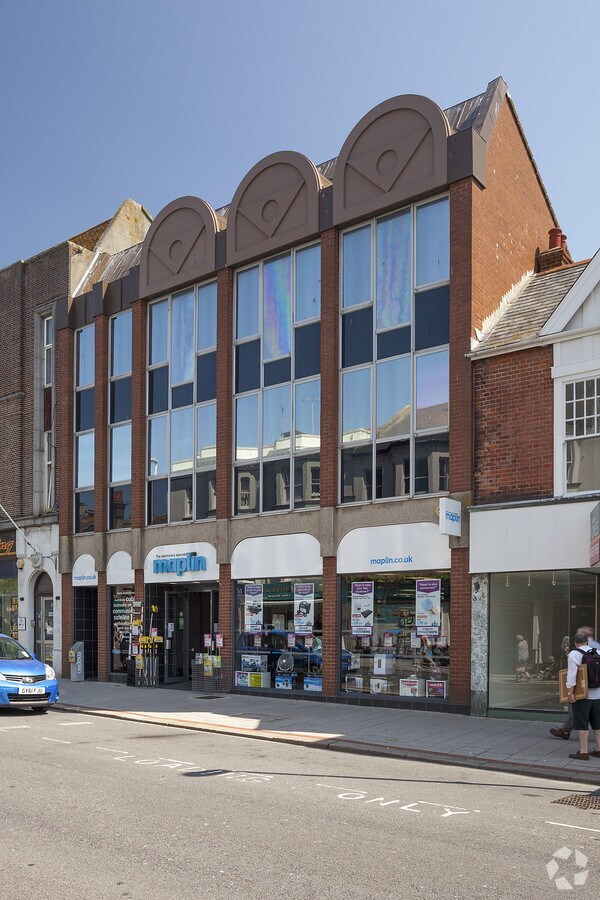 30 Chapel Rd, Worthing, BN11 1BE UK