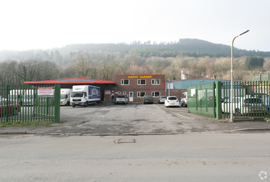 Pontcynon Ind Est, Abercynon for rent - Primary Photo - Image 1 of 2