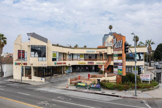 More details for 12101-12117 Santa Monica Blvd, Los Angeles, CA - Mixed-use to Rent