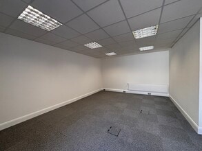 St Thomas St, Winchester to rent Interior Photo- Image 2 of 6