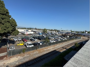 410 W Grove Ave, Orange, CA to rent Building Photo- Image 1 of 2