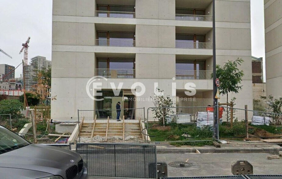 Retail in Ivry-sur-Seine to rent - Building Photo - Image 3 of 7