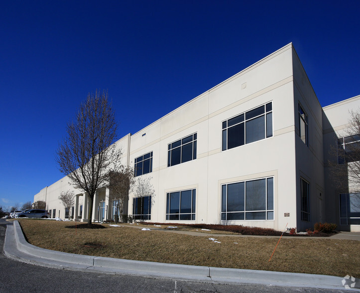 7351 Coca Cola Dr, Hanover, MD for rent - Building Photo - Image 1 of 5