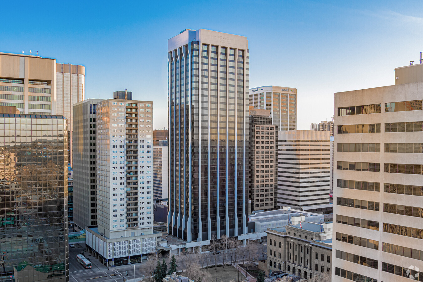 639 5th Av SW, Calgary, AB T2P 0M9 - Office for Lease | LoopNet UK