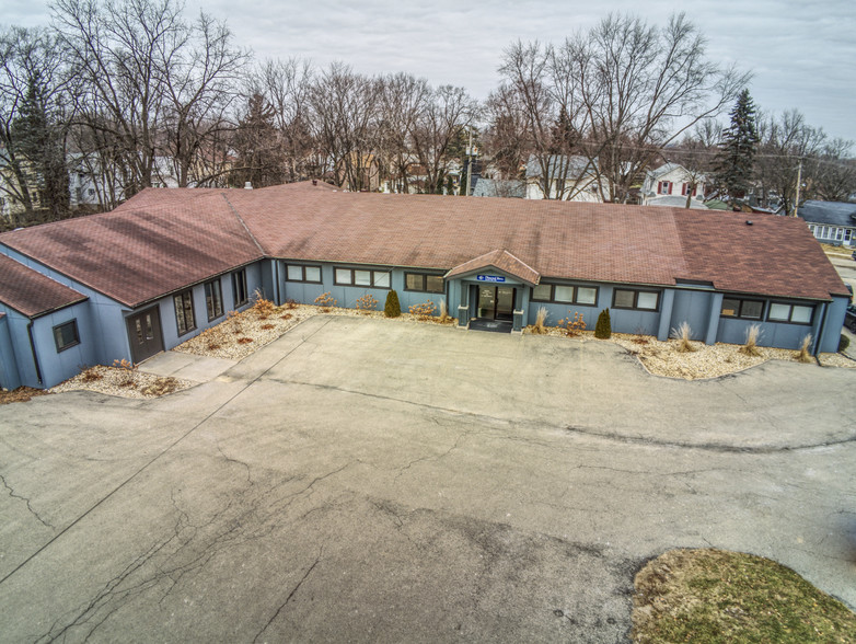 660 W Stephenson St, Freeport, IL for sale - Other - Image 1 of 11