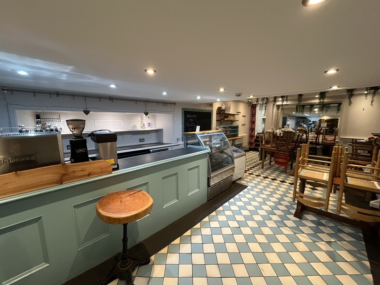 3A The Cross, Cupar for sale - Building Photo - Image 2 of 3