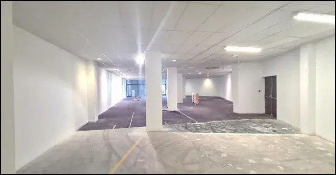 Retail in Herblay-sur-Seine to rent Interior Photo- Image 1 of 7