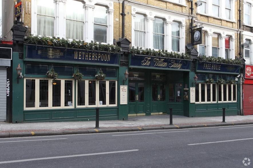 7-8 High St, London to rent - Building Photo - Image 2 of 7