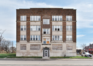 2360 W Grand Blvd, Detroit, MI for sale Building Photo- Image 1 of 11