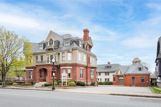 404 County St, New Bedford, MA for rent Building Photo- Image 1 of 8