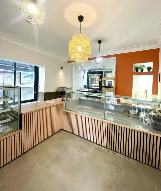 Location Commerce 165 m² - Photo 1
