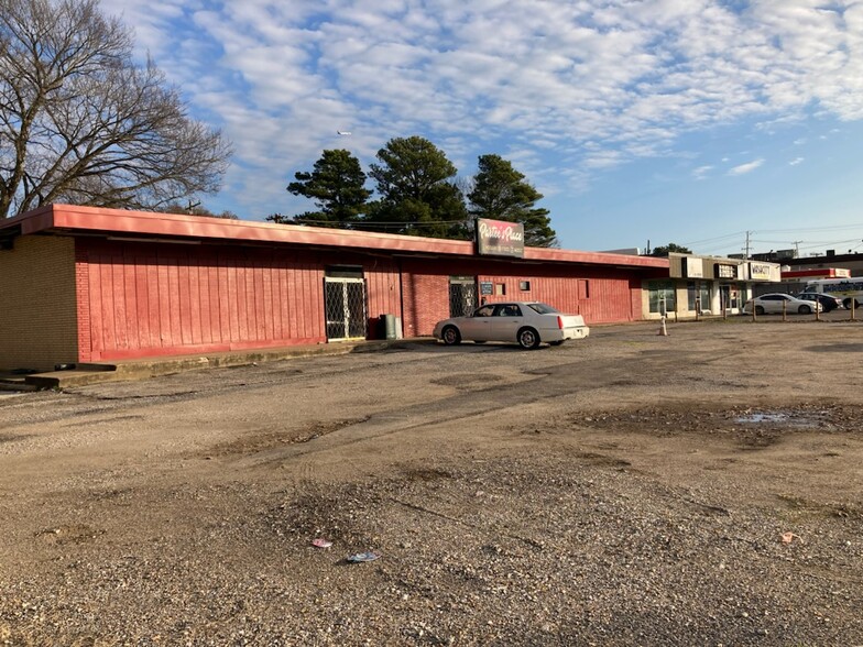 5162 Millbranch Rd, Memphis, TN for rent - Building Photo - Image 1 of 2