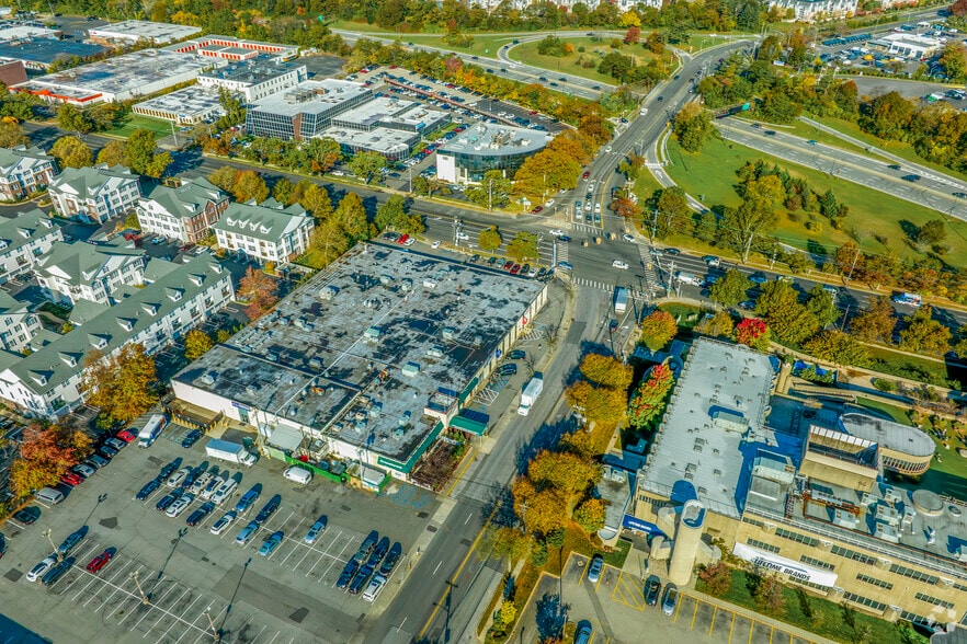 1100 Stewart Ave, Garden City, NY for sale - Aerial - Image 2 of 21