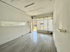 Retail in Madrid, Madrid to rent Interior Photo- Image 1 of 8