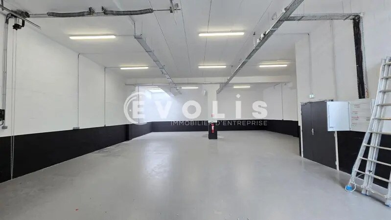 7 Rue Jean Prouvé, Villejuif to rent - Building Photo - Image 3 of 24