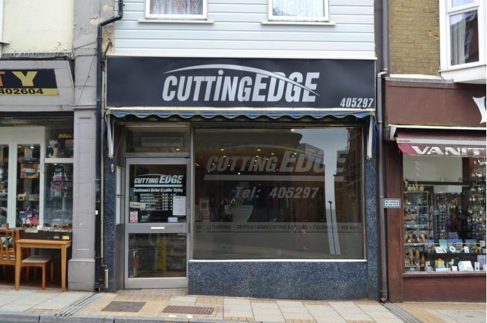 25 High St, Sandown for sale - Primary Photo - Image 1 of 1