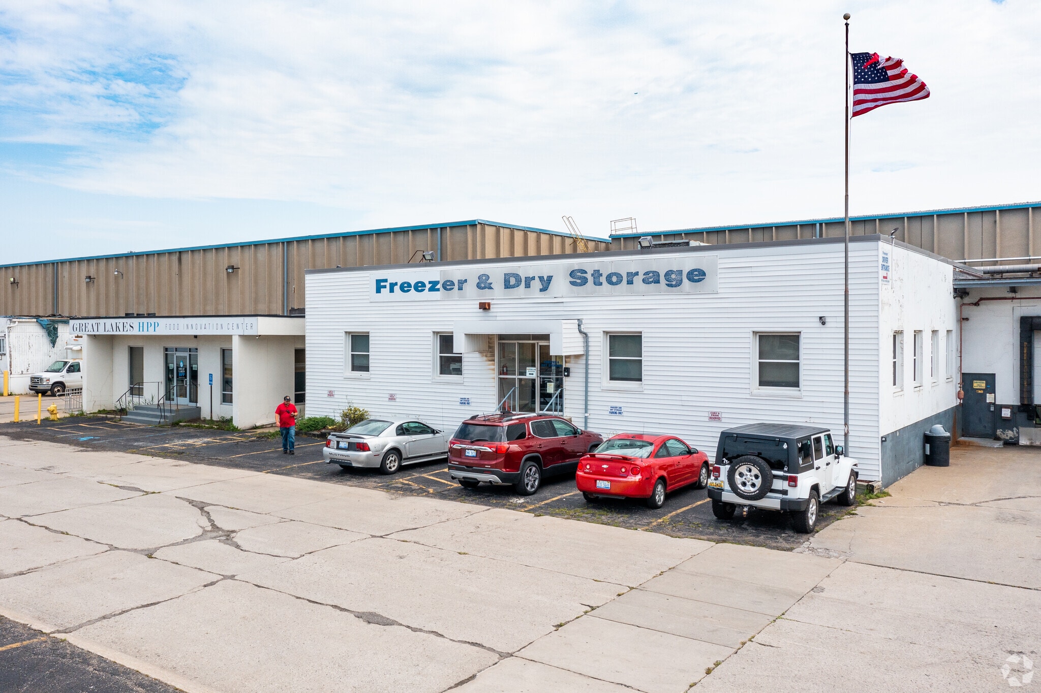 21740 Trolley Industrial Dr, Taylor, MI to rent Building Photo- Image 1 of 9