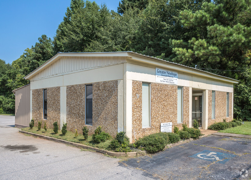 821 New Franklin Rd, Lagrange, GA for sale - Building Photo - Image 1 of 9