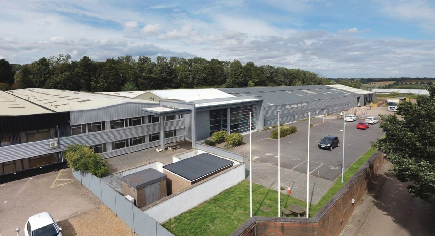 Vaux Rd, Wellingborough to rent Building Photo- Image 1 of 5