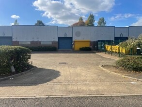 7-15 Scotia Clos, Northampton to rent Building Photo- Image 1 of 2