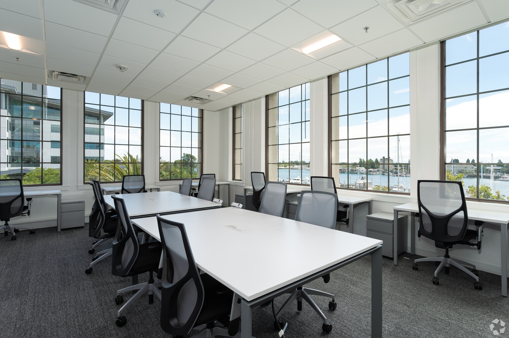 66 Franklin St, Oakland, CA to rent Interior Photo- Image 1 of 2