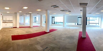 Greyfriars, Cardiff to rent Interior Photo- Image 2 of 7