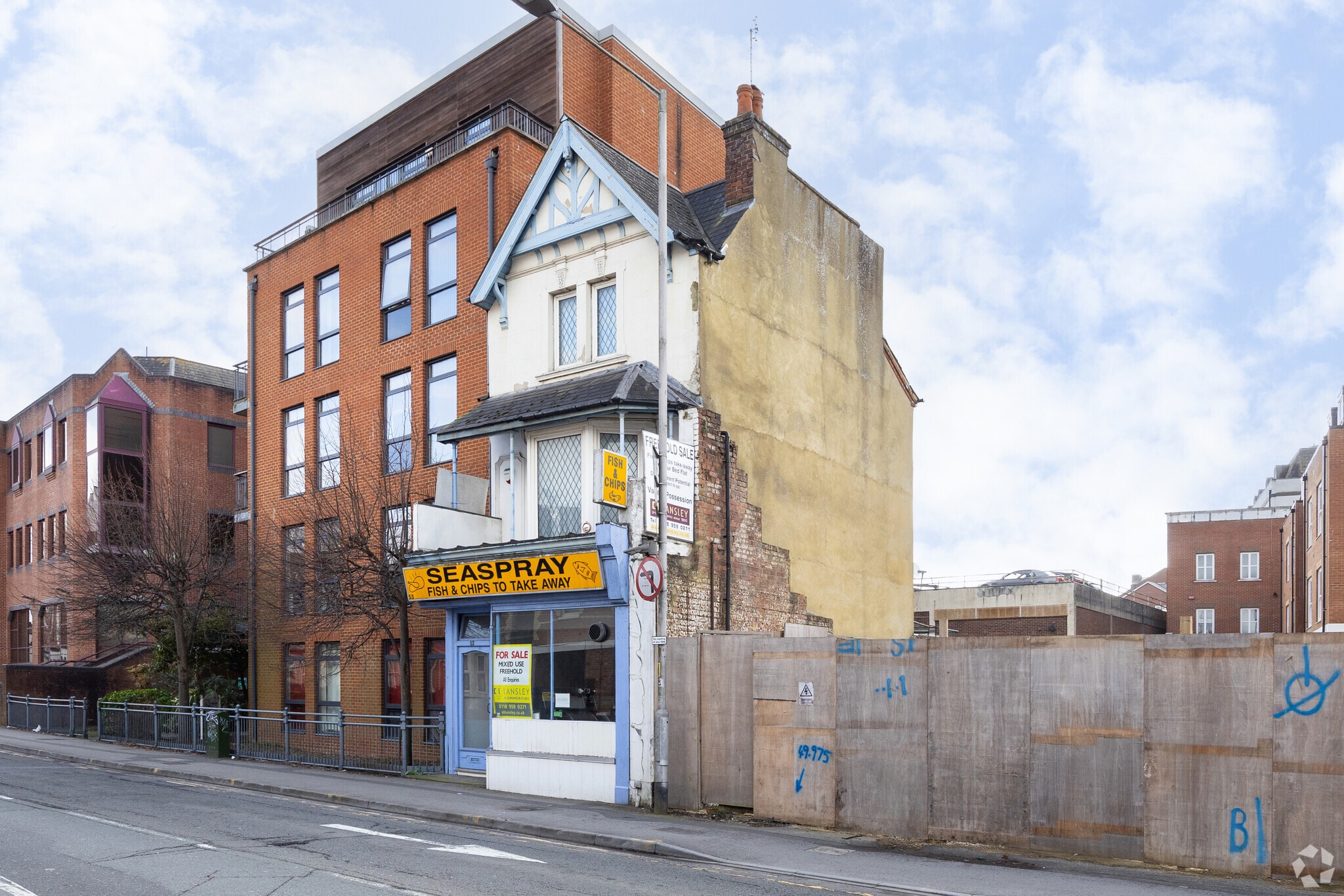 53 Crown St, Reading for sale Primary Photo- Image 1 of 3