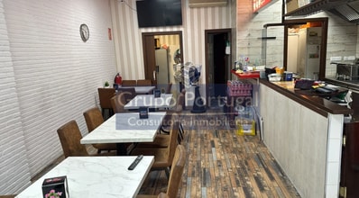 Retail in Madrid, Madrid to rent Interior Photo- Image 2 of 4