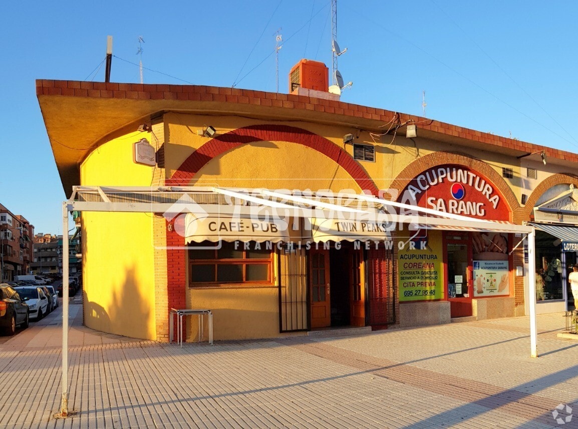 Retail in Fuenlabrada, Madrid for sale Interior Photo- Image 1 of 2