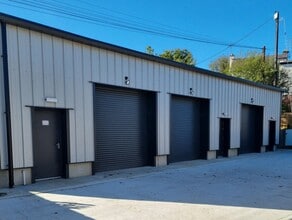 Newport Industrial Estate, Launceston to rent Building Photo- Image 1 of 4