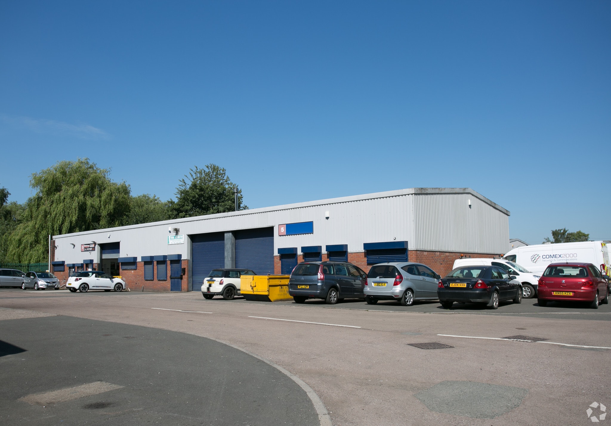 Cradley Rd, Cradley Heath to rent Primary Photo- Image 1 of 9
