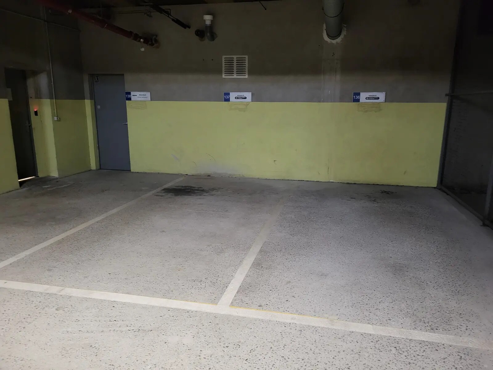 Office in Nantes to rent Building Photo- Image 1 of 6