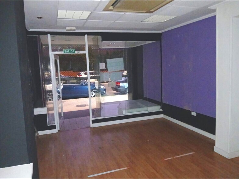 Retail in Cáceres, Cáceres to rent - Interior Photo - Image 1 of 10