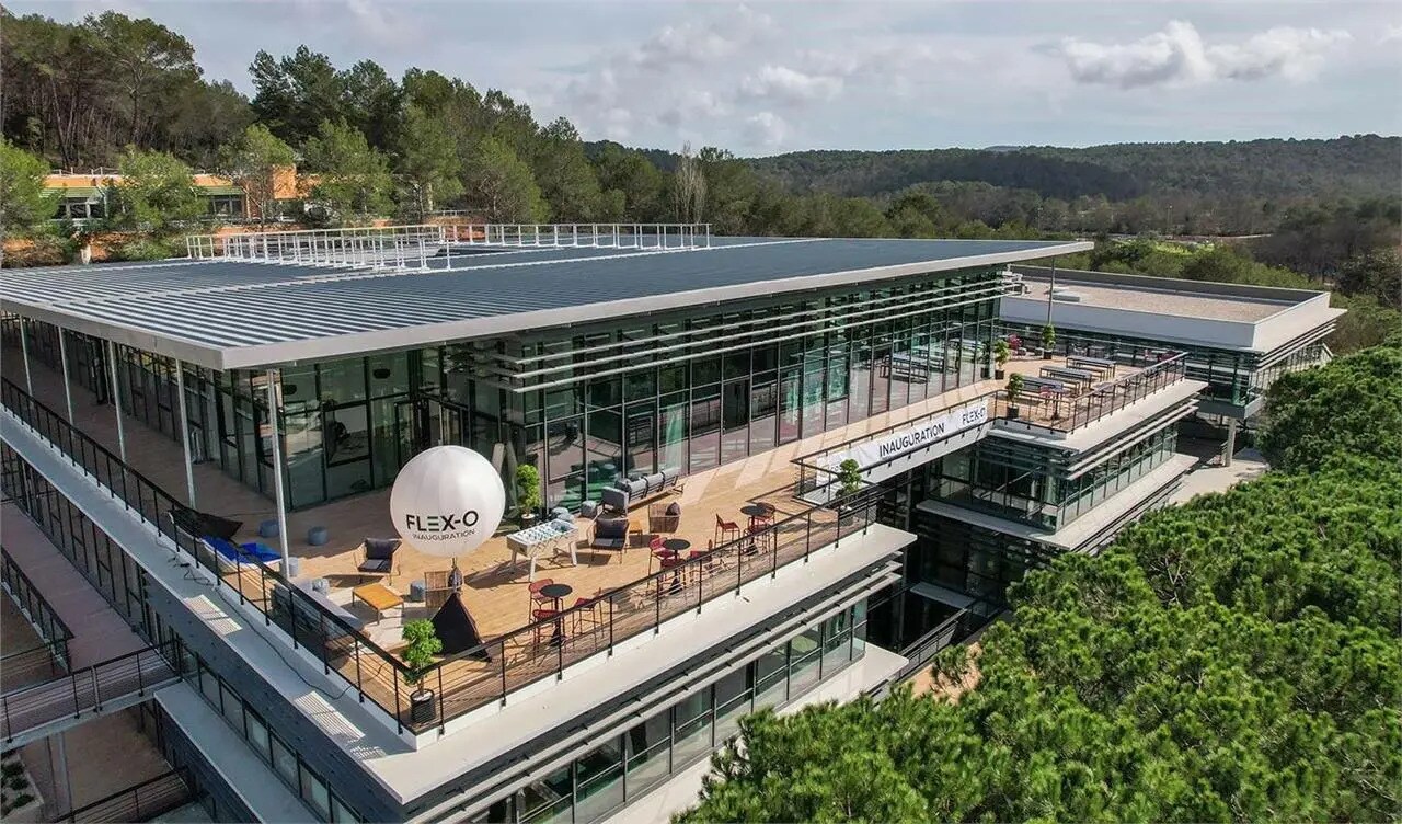 Office in Valbonne to rent Building Photo- Image 1 of 19