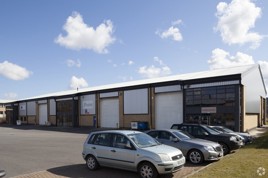 Fourth Ave, Gateshead to rent - Building Photo - Image 3 of 5