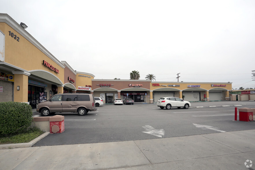 1032-1046 Crenshaw Blvd, Los Angeles, CA for rent - Building Photo - Image 2 of 5