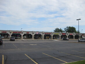 2900-2990 Ogden Ave, Aurora, IL for rent Building Photo- Image 1 of 4