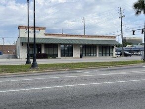 110 E Garden St, Pensacola, FL for rent Building Photo- Image 1 of 14