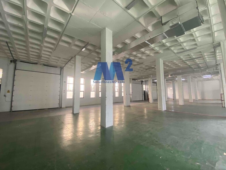 Calle Calera, 4, Tres Cantos, Madrid to rent - Interior Photo - Image 3 of 11