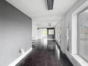 203-205 Anchor Rd, Stoke On Trent to rent Interior Photo- Image 1 of 4