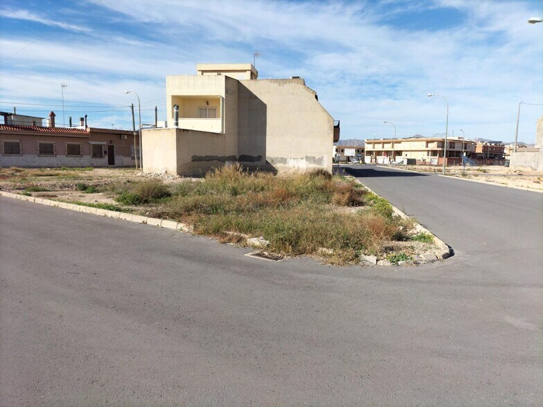 Land in Granja de Rocamora, Alicante for sale - Building Photo - Image 1 of 2