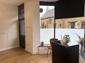 19 Burton St, Melton Mowbray to rent Building Photo- Image 2 of 14