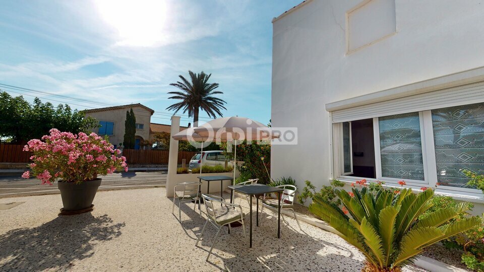 Light Industrial in Hyères for sale - Building Photo - Image 2 of 10