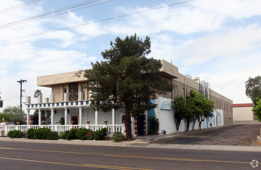 1940 E Camelback Rd, Phoenix, AZ for rent - Building Photo - Image 2 of 4