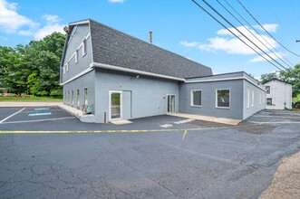 7703 Perry Hwy, Pittsburgh, PA for rent Building Photo- Image 2 of 20