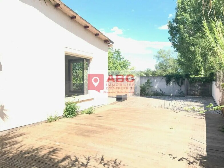 Office in Lattes to rent - Building Photo - Image 1 of 6