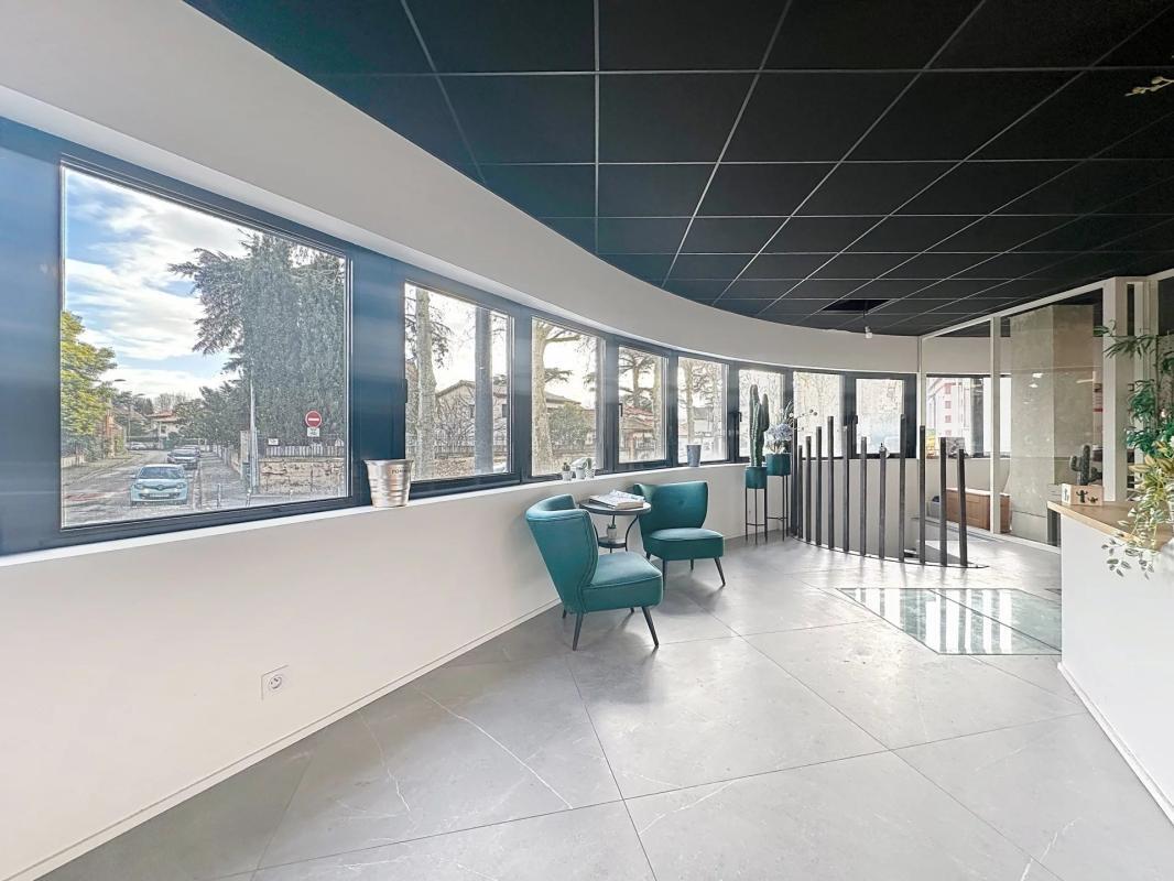 Office in Toulouse for sale Interior Photo- Image 1 of 5