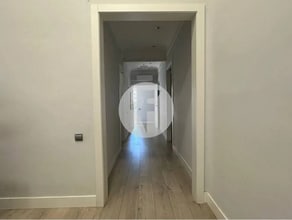 Plaça de Francesc Macià, Barcelona, Barcelona to rent Interior Photo- Image 2 of 7