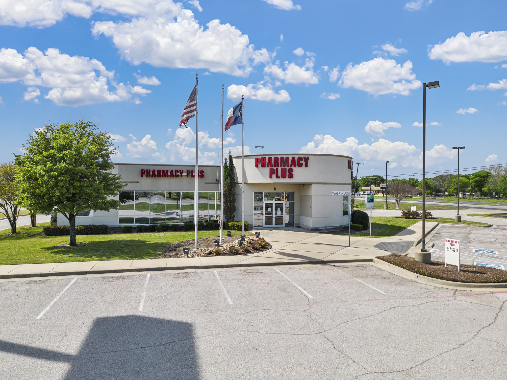 1207 N Loop 340, Waco, TX for sale Building Photo- Image 1 of 9